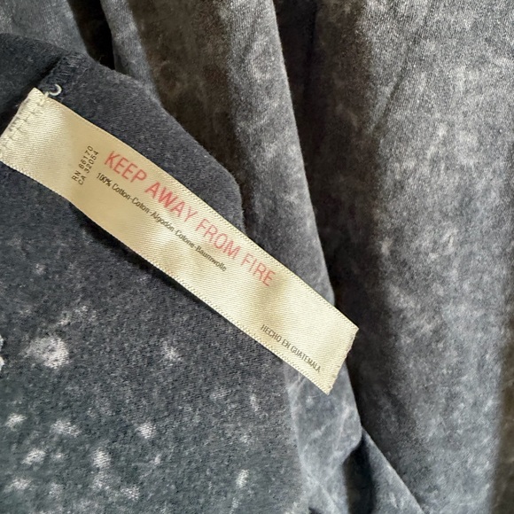 Free People FP Movement Washed Black Gray Women’s Leg Day Oversized Tee size XS - Picture 9 of 9